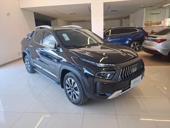 FIAT TORO 2.2 TURBO DIESEL RANCH 4WD AT9 FIAT TORO 2.2 TURBO DIESEL RANCH 4WD AT9